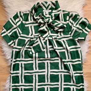 Banana Republic Green and White Blouse